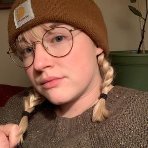 Meet your Posher, Sunny